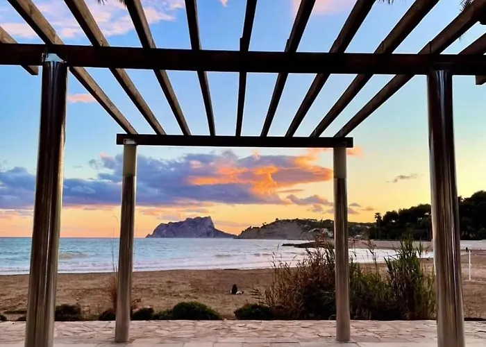 Cap D'Or House
